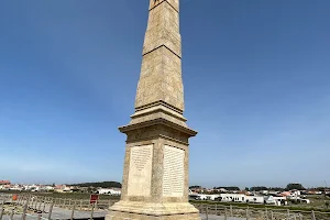 Obelisco image