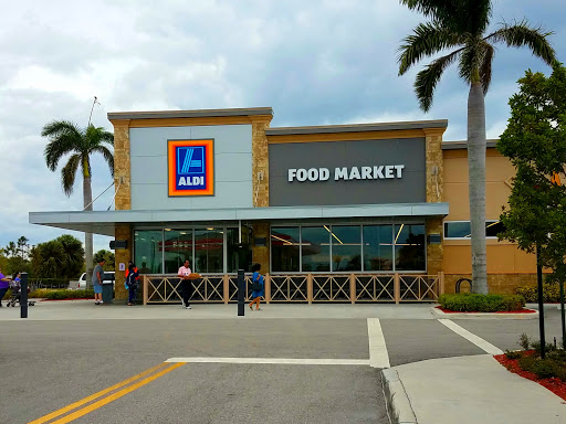 Supermarket «ALDI», reviews and photos, 220 N Congress Ave, Lake Park, FL 33403, USA