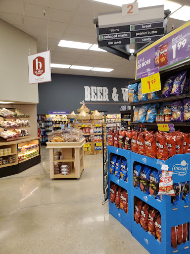 Grocery Store «Ralphs», reviews and photos, 2661 Green River Rd, Corona, CA 92882, USA