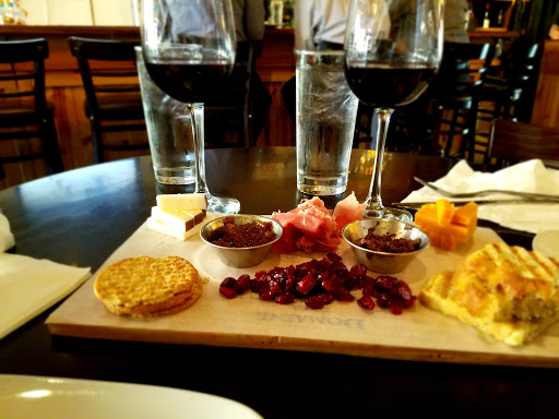 Wine Store «Cellar Door», reviews and photos, 5150 Main St A, Downers Grove, IL 60515, USA