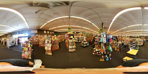 Used Book Store «Bookmans Ina Entertainment Exchange», reviews and photos, 3733 W Ina Rd, Tucson, AZ 85741, USA