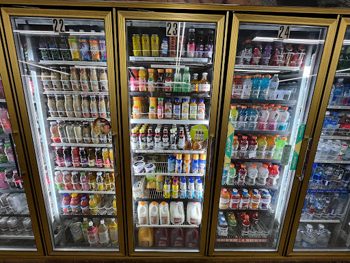 Wine Store «Canyon Crest Liquor», reviews and photos, 1350 Massachusetts Ave, Riverside, CA 92507, USA