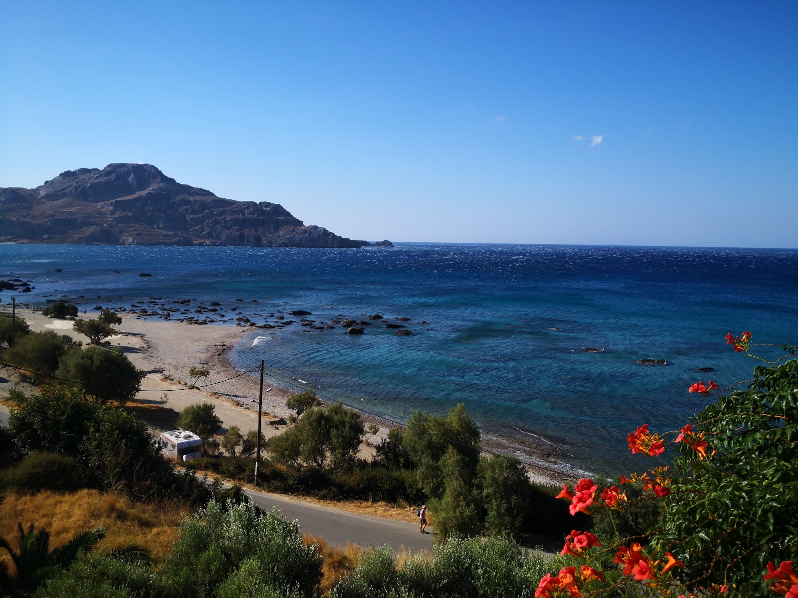 Skinos beach'in fotoğrafı ve yerleşim
