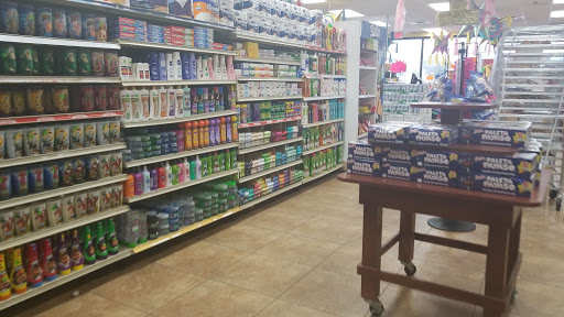 Supermarket «Mi Tierra Supermarket - Mexican Restaurant - Tacos - Butcher/Meat Market», reviews and photos, 11625 Chester Rd, Cincinnati, OH 45246, USA