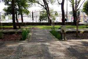 Taman Dadaha Tasikmalaya image
