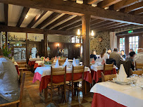 Atmosphère du Restaurant La Ferme du Léondou à Saint-Salvadour - n°2