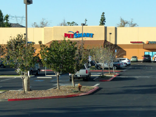 Pet Supply Store «PetSmart», reviews and photos, 5521 Mirage St, Yorba Linda, CA 92887, USA