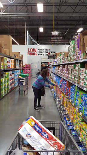 Shopping Mall «Country Club Plaza», reviews and photos, 2310 Watt Ave, Sacramento, CA 95825, USA