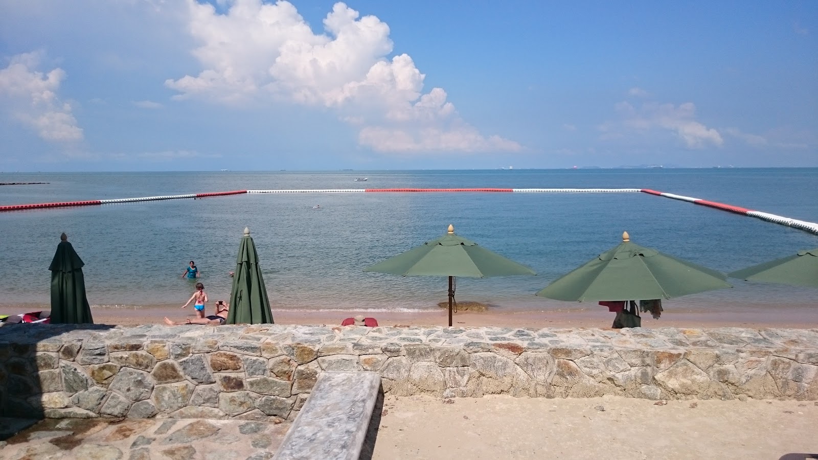 Crescent Moon Beach'in fotoğrafı çok temiz temizlik seviyesi ile