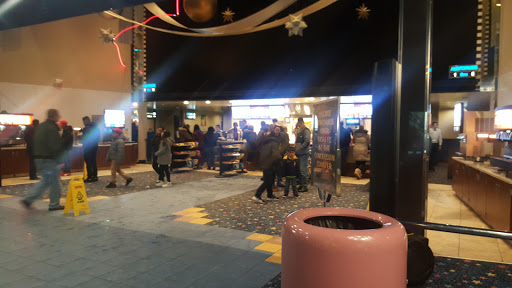 Movie Theater «Cinema 12 Theatre: Classic Cinemas», reviews and photos, 100 L W Besinger Dr, Carpentersville, IL 60110, USA