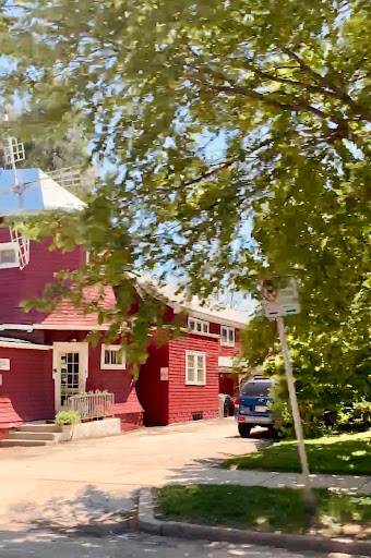 Florist «Tulipomania LLC», reviews and photos, 319 E Howard Ave, Milwaukee, WI 53207, USA