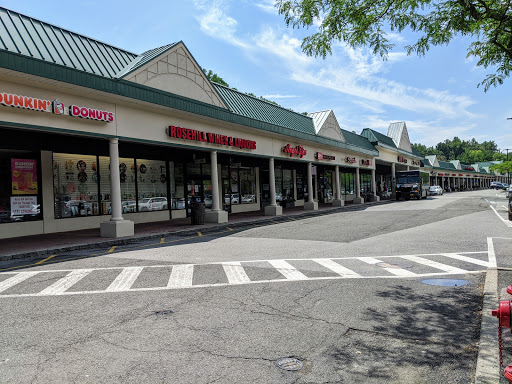 Shopping Mall «Rose Hill Shopping Center», reviews and photos, 600 Columbus Ave, Thornwood, NY 10594, USA