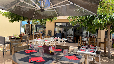 Brasserie A Piazzetta Lozari à Belgodère