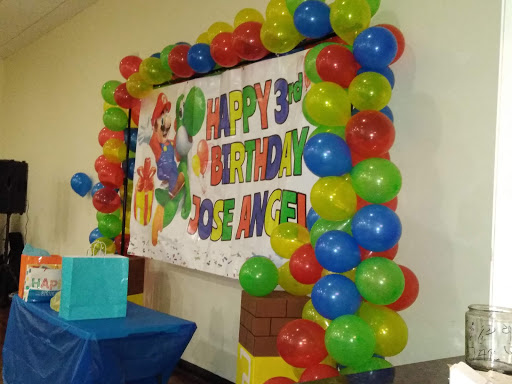 Event Venue «Gallery 611 Event Venue», reviews and photos, 611 E Main St, East Dundee, IL 60118, USA