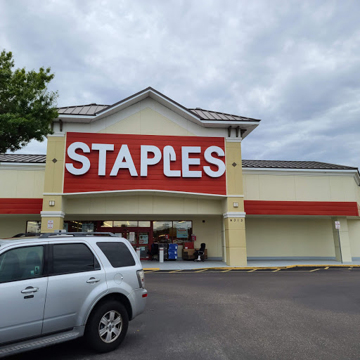 Office Supply Store «Staples», reviews and photos, 4313 Florida National Dr, Lakeland, FL 33813, USA
