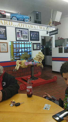 Used Car Dealer «AdvantEdge Quality Cars», reviews and photos, 1238 E Douglas Ave, Wichita, KS 67214, USA