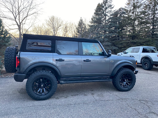 Ford Dealer «Wolf Motors Jordan», reviews and photos, 600 2nd St W, Jordan, MN 55352, USA