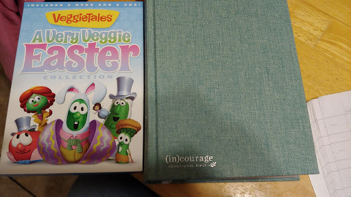 Book Store «LifeWay Christian Store», reviews and photos, 5336 N Blackstone Ave, Fresno, CA 93720, USA