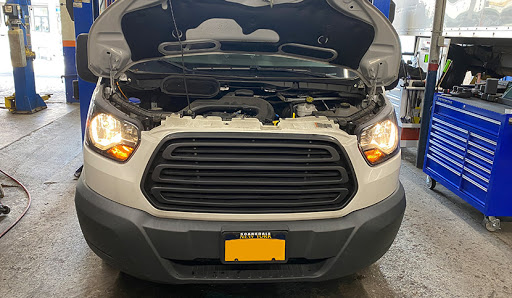 Auto Repair Shop «APPLE AUTO AND TRUCK CARE», reviews and photos, 102 Bruckner Blvd, Bronx, NY 10454, USA