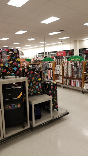 Department Store «T.J. Maxx», reviews and photos, 588 Francisco Blvd W, San Rafael, CA 94901, USA