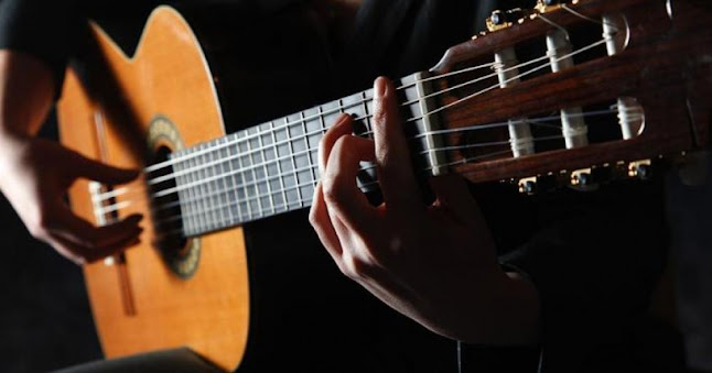 Clases De Solfeo Y Guitarra. - 18 de Mayo