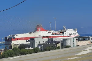 Heraklion Port image