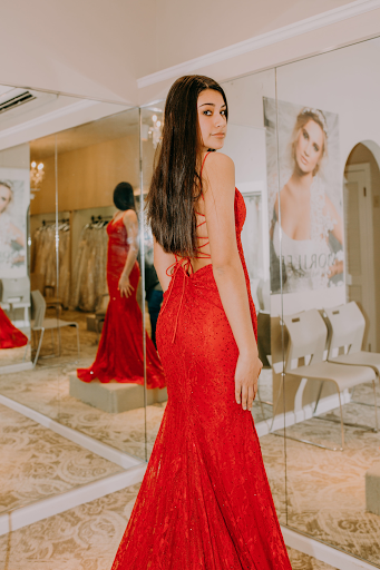 Bridal Shop «J & B Bridals & Formals», reviews and photos, 136 S Main St, Chambersburg, PA 17201, USA