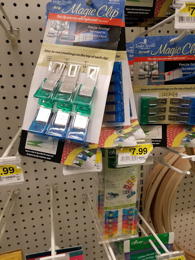 Fabric Store «Jo-Ann Fabrics and Crafts», reviews and photos, 714 Commons Dr, Geneva, IL 60134, USA