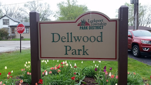 Park «Dellwood Park», reviews and photos, IL-171 & Woods Dr, Lockport, IL 60441, USA