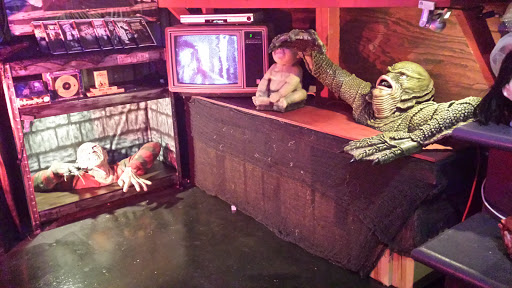 Costume Store «The Holiday Store», reviews and photos, 301 Commerce Ct d, Winter Haven, FL 33880, USA