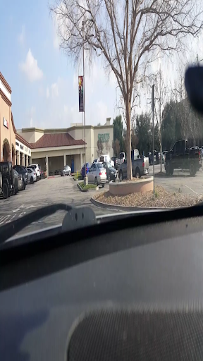 Health Food Store «Sprouts Farmers Market», reviews and photos, 24285 Magic Mountain Pkwy, Valencia, CA 91355, USA