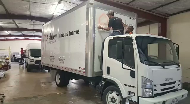 American Signs Graphic