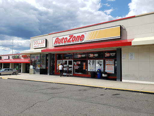 AutoZone, 4920 Annapolis Rd, Bladensburg, MD 20710, USA, 