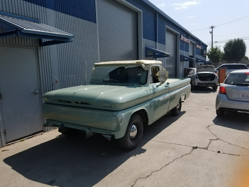 Auto Body Shop «Maaco Collision Repair & Auto Painting», reviews and photos, 1041 Hensley St, Richmond, CA 94801, USA