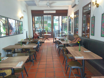 Areca Cafe - 27, Jalan Khoo Sian Ewe, George Town, 10050 George Town, Pulau Pinang, Malaysia