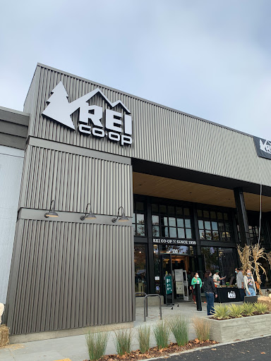 Camping Store «REI», reviews and photos, 2450 Charleston Rd, Mountain View, CA 94043, USA