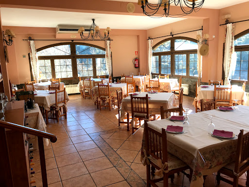 Información y opiniones sobre Restaurante Bar Los jardines de Despeñaperros de Santa Elena