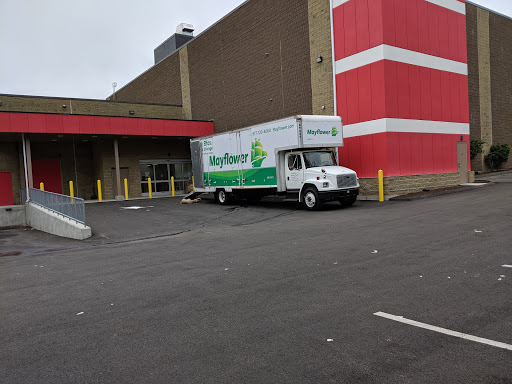 Moving and Storage Service «Molloy Bros. Moving and Storage», reviews and photos, 185 Price Pkwy, Farmingdale, NY 11735, USA