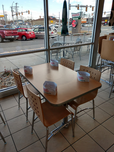 Donut Shop «Krispy Kreme Doughnuts», reviews and photos, 1444 N Battlefield Blvd, Chesapeake, VA 23320, USA