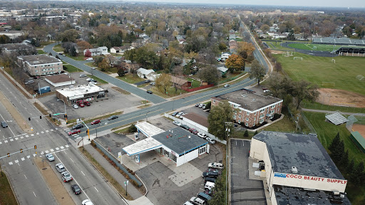 Seventeen-7 Food Mart, 7401 Regent Ave N, Brooklyn Park, MN 55443, USA, 