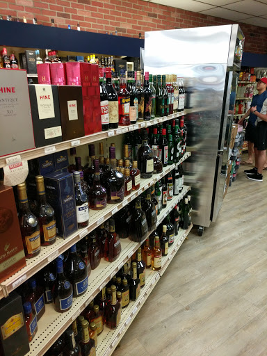 Liquor Store «Freds Avalon Liquor Store», reviews and photos, 2258 Dune Dr, Avalon, NJ 08202, USA