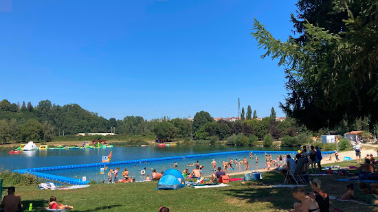 Montrejeau Lake Beach
