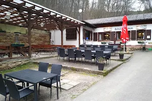 Waldgaststätte im Schützenhaus Oberotterbach image
