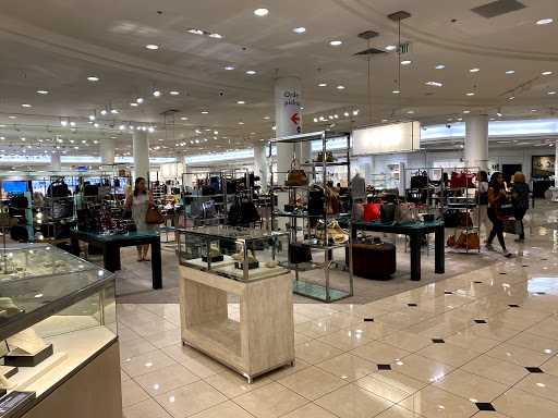 Department Store «Nordstrom Dadeland Mall», reviews and photos, 7239 N Kendall Dr, Miami, FL 33156, USA