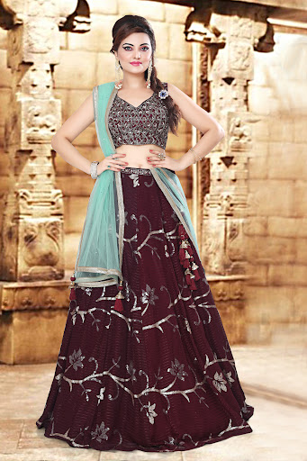 Clothing Store «Bombay Boutique | Indian Clothing», reviews and photos, 1955 Brookside Ln, Hoffman Estates, IL 60169, USA