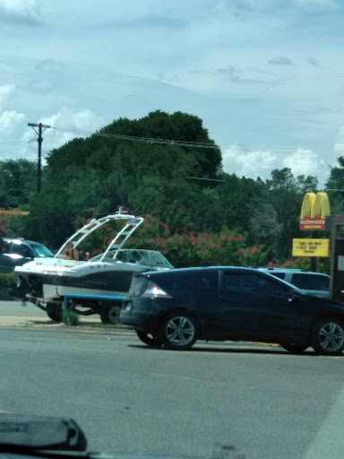 Grocery Store «Lowes Market», reviews and photos, 8010 FM2673, Canyon Lake, TX 78133, USA