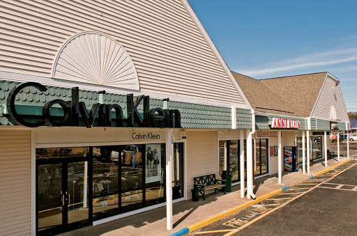 Shopping Mall «Kittery Premium Outlets», reviews and photos, 375 US-1, Kittery, ME 03904, USA