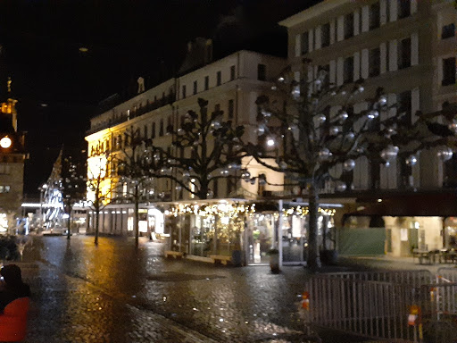 Movie Theater «AMC Mayfair Mall 18», reviews and photos, 2500 N Mayfair Rd M186, Wauwatosa, WI 53226, USA