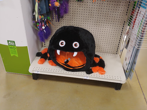 Pet Supply Store «PetSmart», reviews and photos, 700 Lafayette Rd #211, Seabrook, NH 03874, USA