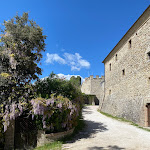 Photo n°5 de l'avis de Maurizio.e fait le 22/04/2024 à 19:51 sur le  Giomici Castle à Valfabbrica
